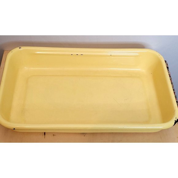 Vintage Yellow Enamel Coated Pan 16.5 x 10 x 2.5 Inches Has Chips - Picture 1 of 14